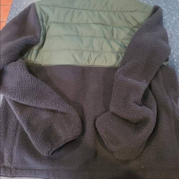 Zyia zip up black/green - Picture 2 of 2